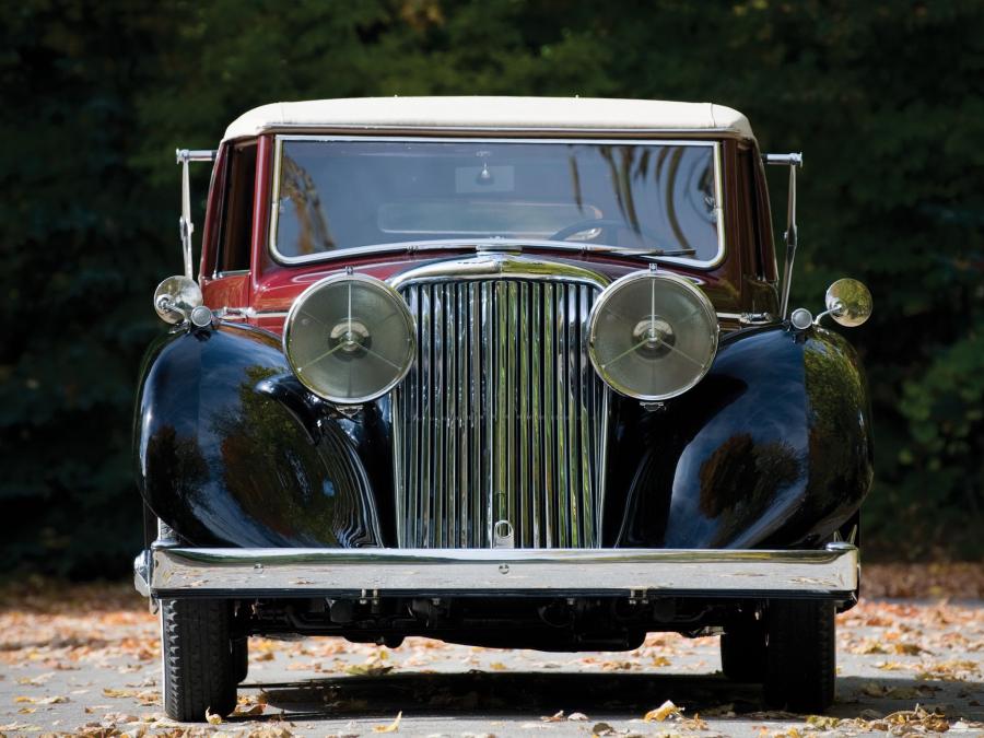  Jaguar Mark IV Drophead Coupe 1945 года  (фото 11 из 16)